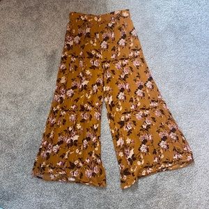 American Eagle Flowy Pants